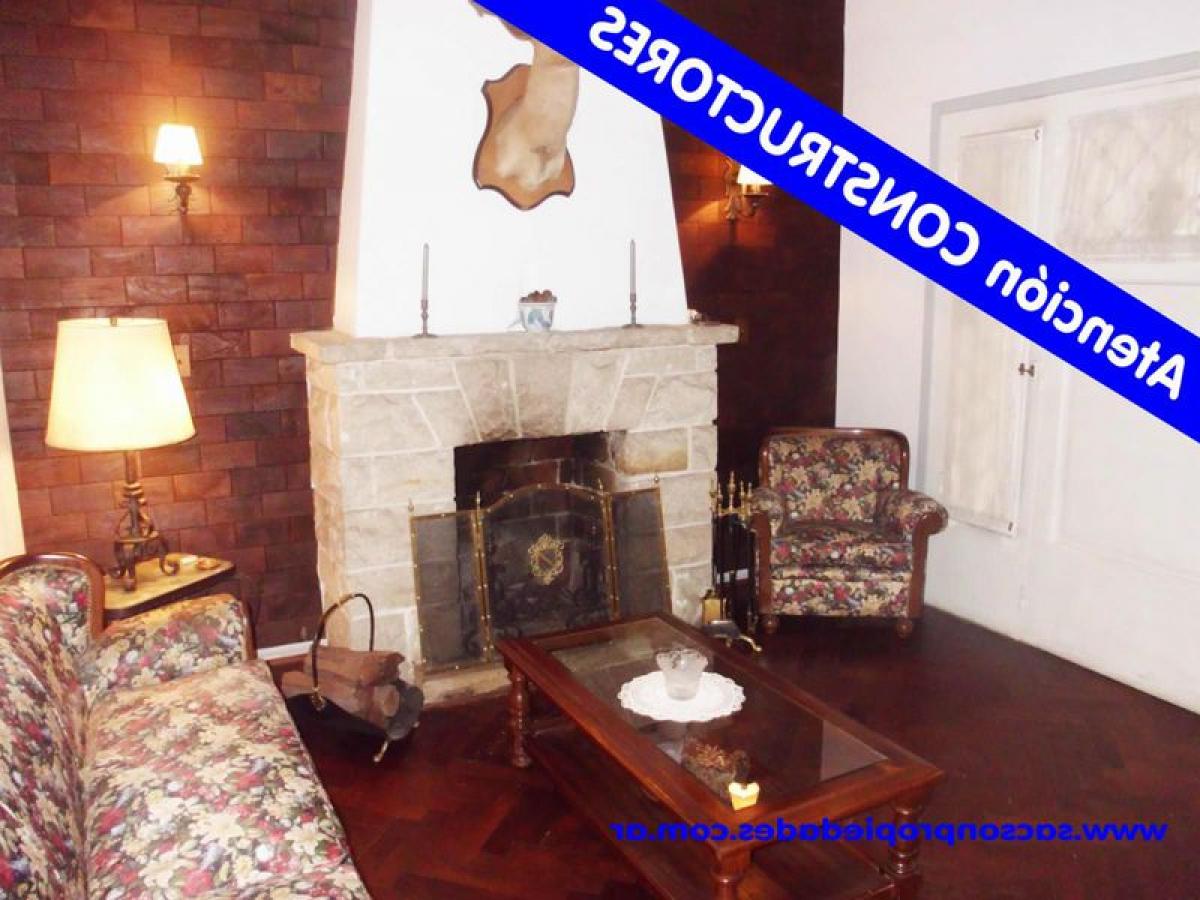 3 bedrooms House in Bermudez, Argentina No. 52234