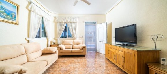 3 Schlafzimmer Villa in La Marina, Spain, Nr. 202104 10