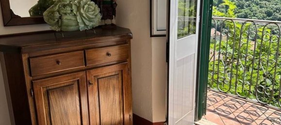 5 bedrooms House in Sassetta, Italy No. 75177 21