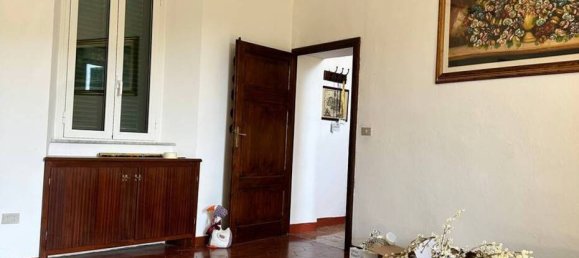 5 bedrooms House in Sassetta, Italy No. 75177 18