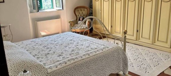 5 bedrooms House in Sassetta, Italy No. 75177 29