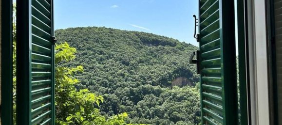 5 bedrooms House in Sassetta, Italy No. 75177 19