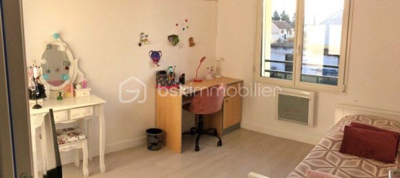 3 bedrooms House in Cepoy, France No. 84820 12