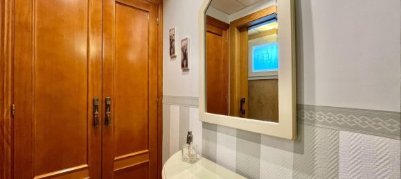 4 bedrooms House in Alhaurin de la Torre, Spain No. 154909 7