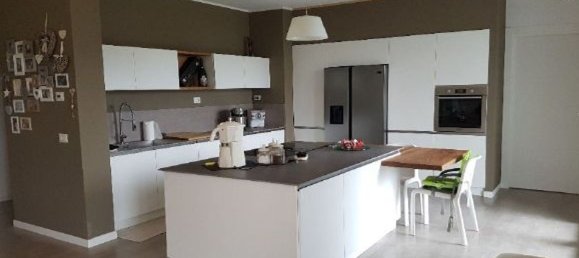 Villa de 4 habitaciónes en Gropello Cairoli, Italy No. 227557 2