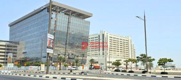 82m² Shop in Maritime City, UAE No. 42517 11