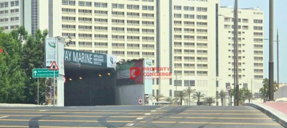 82m² Shop in Maritime City, UAE No. 42517 2