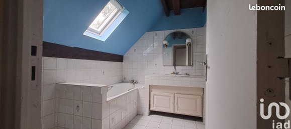 3 bedrooms House in Courtenay, France No. 274701 6