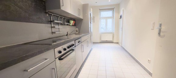 2 rooms Apartment in Favoriten, Austria No. 17982 4