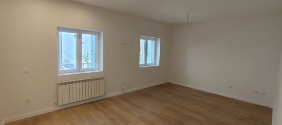 2 bedrooms House in El Escorial, Spain No. 169840 3