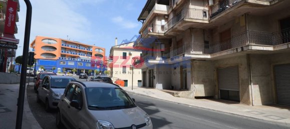 Propriété commerciale à Corigliano Rossano, Italy 140m² No. 153859 11
