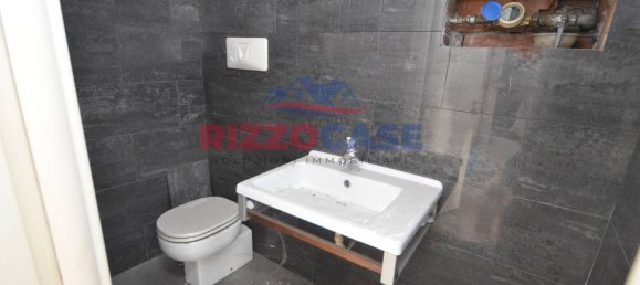 Propriété commerciale à Corigliano Rossano, Italy 140m² No. 153859 9