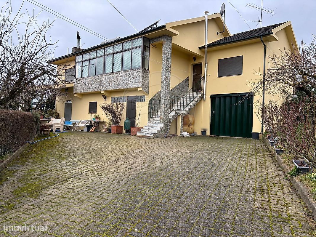 Casa de 5 dormitorios en Macedo de Cavaleiros, Portugal No. 173289