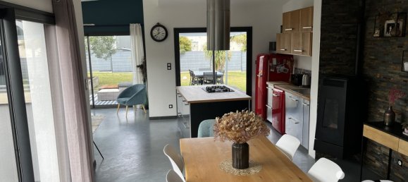 3 Schlafzimmer Haus in Javene, France, Nr. 318651 3