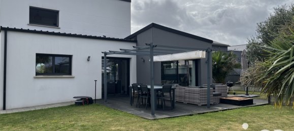 3 Schlafzimmer Haus in Javene, France, Nr. 318651 15