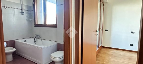 2غرفة شقة في Milan, Italy رقم 244674 22