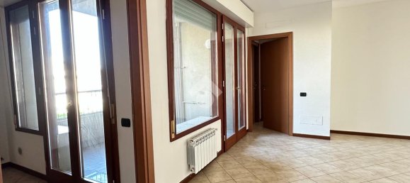 2غرفة شقة في Milan, Italy رقم 244674 9