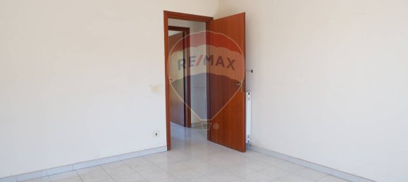 4-Zimmer Wohnung in Caserta, Italy, Nr. 293134 10