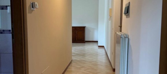 2 Schlafzimmer Wohnung in Guidonia Montecelio, Italy, Nr. 377750 2