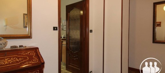 5غرفة شقة في Turin, Italy رقم 193358 12