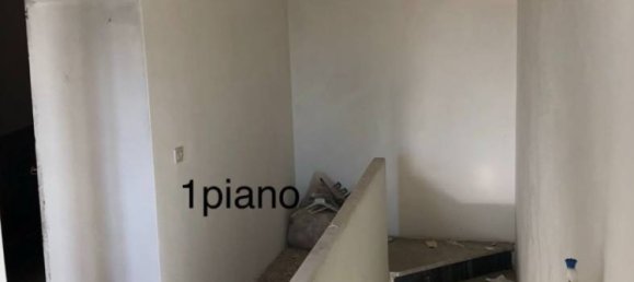 Дом с 2 спальнями в Бороре, Италия № 255703 10