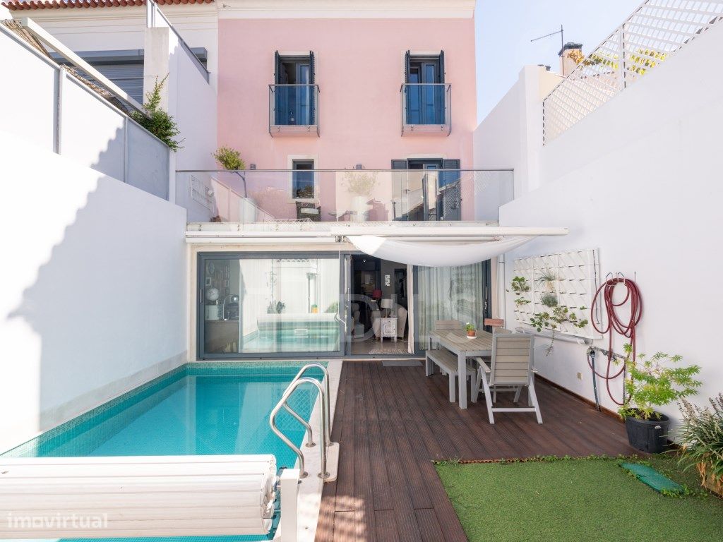 5 bedrooms House in Lisbon, Portugal No. 355490