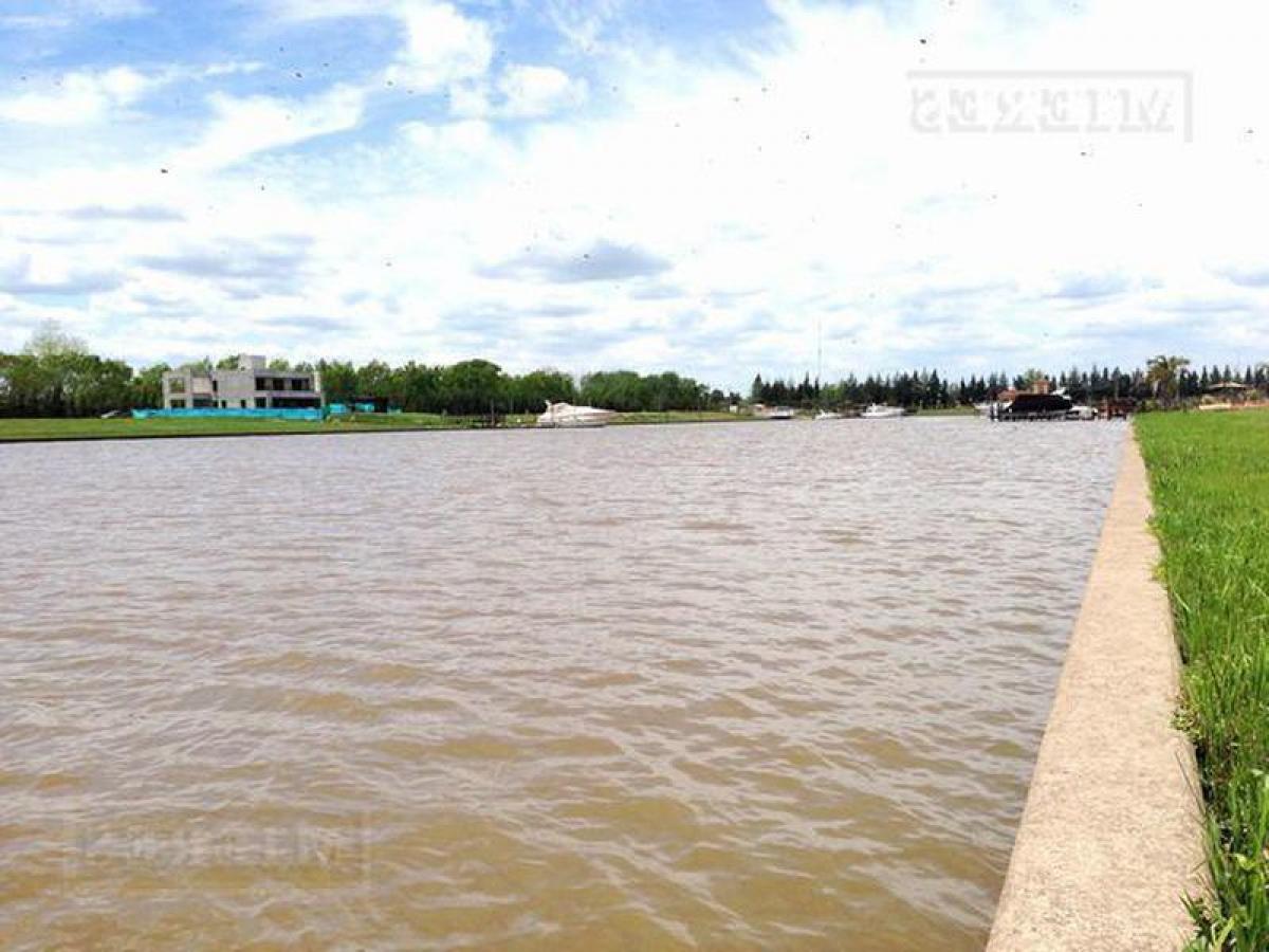  Land in Tigre, Argentina No. 36412