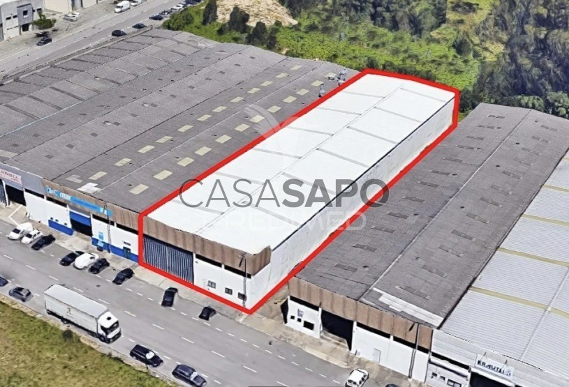 1735m² Office in Quarteira, Portugal No. 204244
