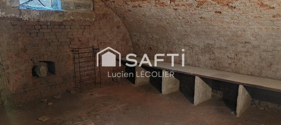 5 chambres Maison à Montrécourt, France No. 62535 12