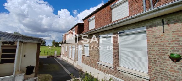 5 chambres Maison à Montrécourt, France No. 62535 2