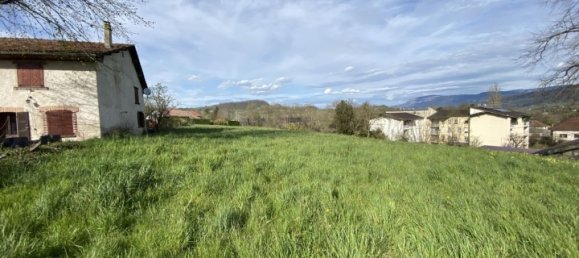 745m² Land in Saint-Geoire-en-Valdaine, France No. 118751 6