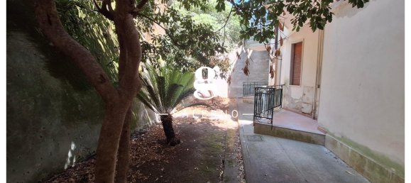 4 bedrooms Apartment in Salerno, Italy No. 289035 18