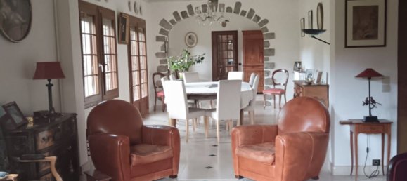 9 bedrooms House in Jouy, France No. 70885 7