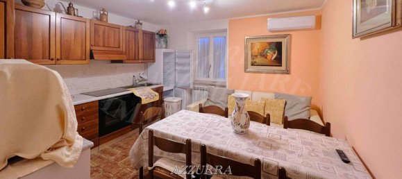 3 bedrooms Apartment in Varazze, Italy No. 222099 2