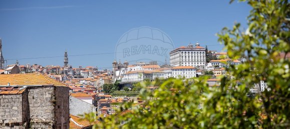 9 bedrooms Building in Vila Nova de Gaia, Portugal No. 55942 18
