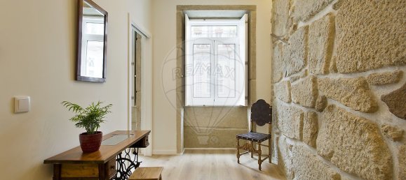 9 bedrooms Building in Vila Nova de Gaia, Portugal No. 55942 11