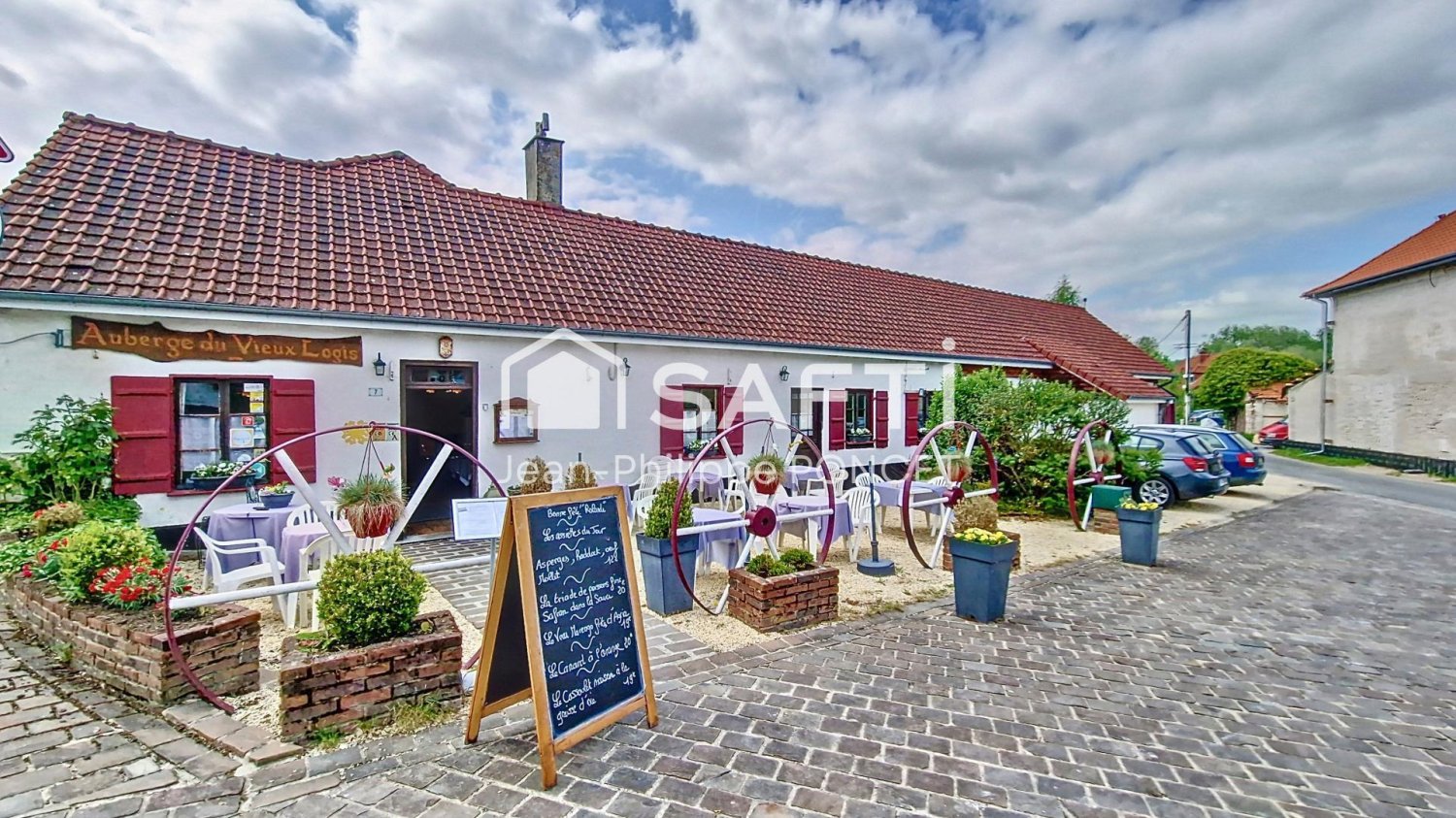 10-Zimmer Gewerbliche Immobilie in La Madelaine-sous-Montreuil, France, Nr. 65294