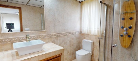 4 bedrooms House in La Nucia, Spain No. 188305 14