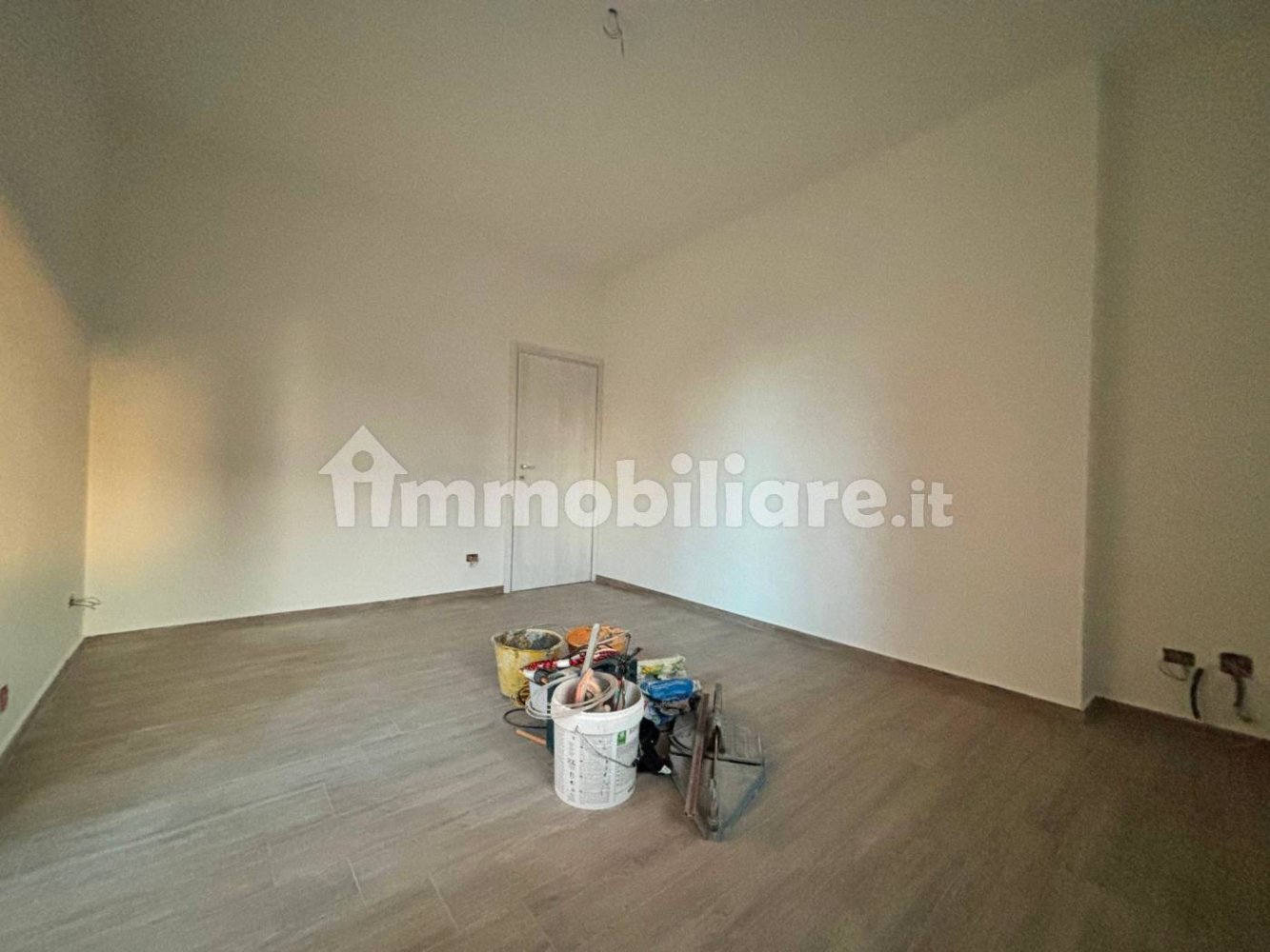 1 bedroom Apartment in Rozzano, Italy No. 216945