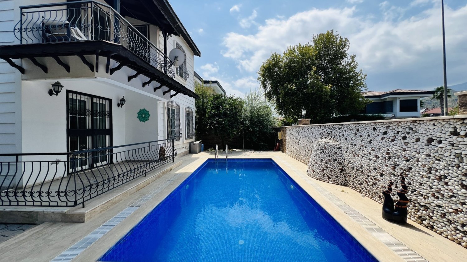 Villa 3+1 in Kemer, Turkey No. 23572