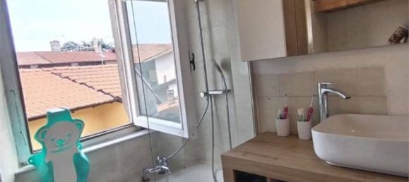 Квартира с 2 комнатами в Мальнате, Италия № 331005 6