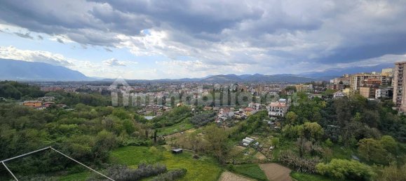 Apartamento de 3 dormitorios en Frosinone, Italy No. 280784 21