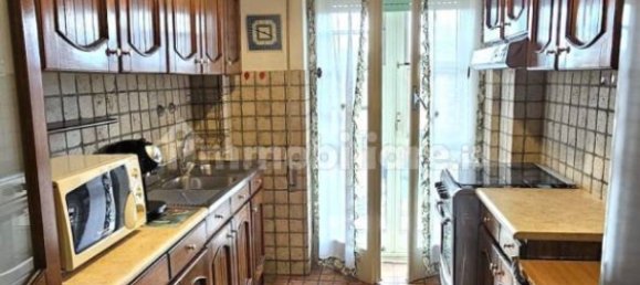 Apartamento de 3 dormitorios en Frosinone, Italy No. 280784 7