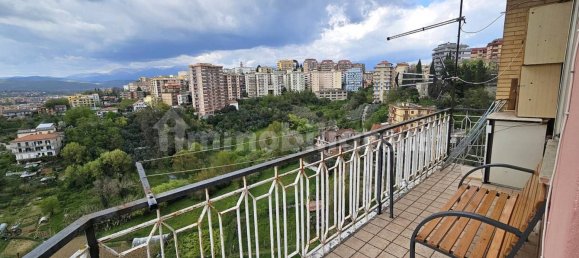 Apartamento de 3 dormitorios en Frosinone, Italy No. 280784 9