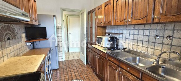 Apartamento de 3 dormitorios en Frosinone, Italy No. 280784 8