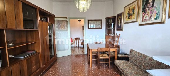 Apartamento de 3 dormitorios en Frosinone, Italy No. 280784 5