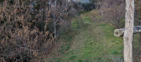 15 rooms House in Pietrasanta, Italy No. 75994 26