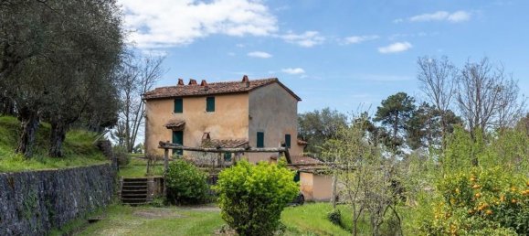 15 rooms House in Pietrasanta, Italy No. 75994 3