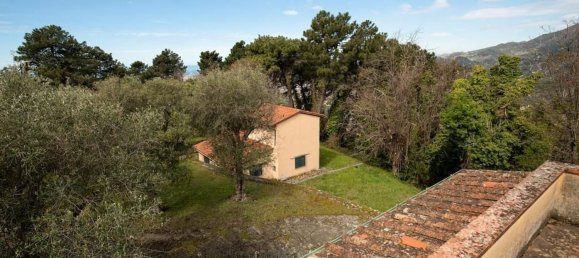 15 rooms House in Pietrasanta, Italy No. 75994 33