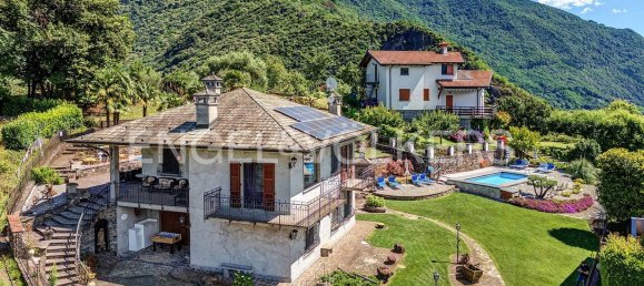5 bedrooms Villa in Colico, Italy No. 62556 3
